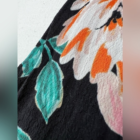 Lovers And Friends Kayla Floral-Print Wrap Maxi Dress Size small - Picture 6 of 16